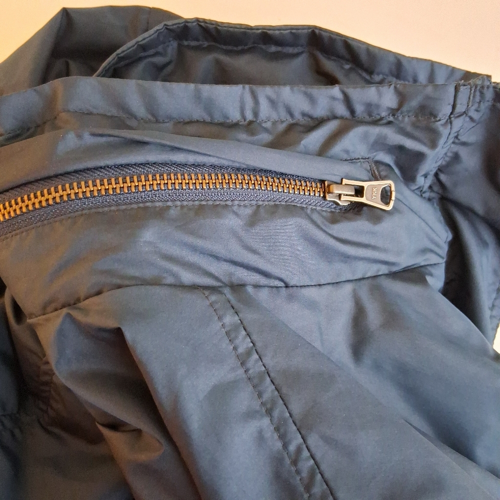 Athleta Windbreaker Bomber Jacket Women's Sz Medium Navy Blue - Picture 5 of 11